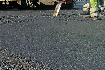 Stiller klimakrav ved alle asfalt-kontraktene som lyses ut