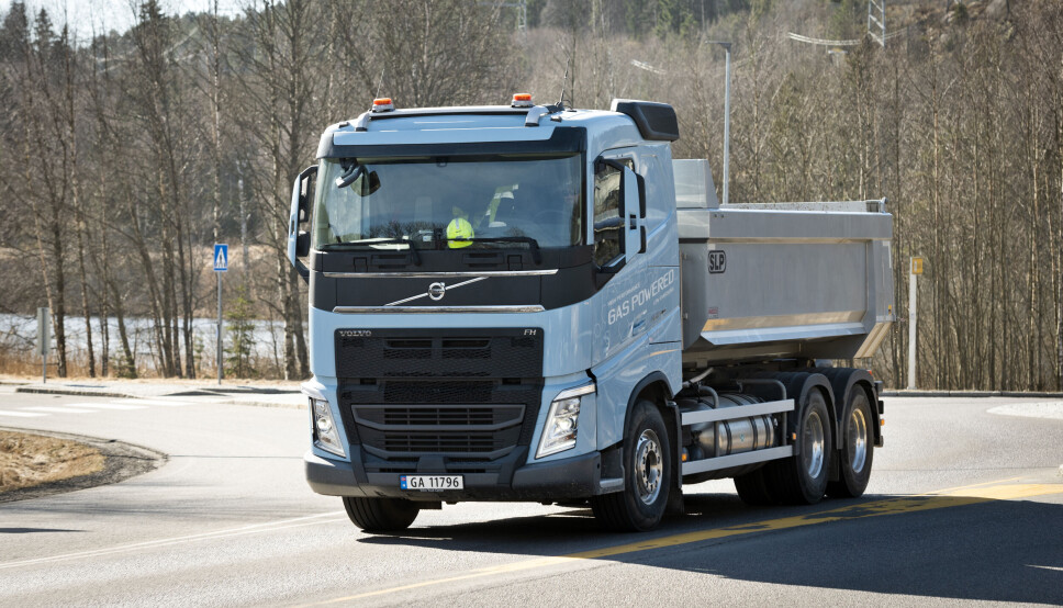 Tippbil fra Volvo med flytende biogass (LBG) som drivstoff.