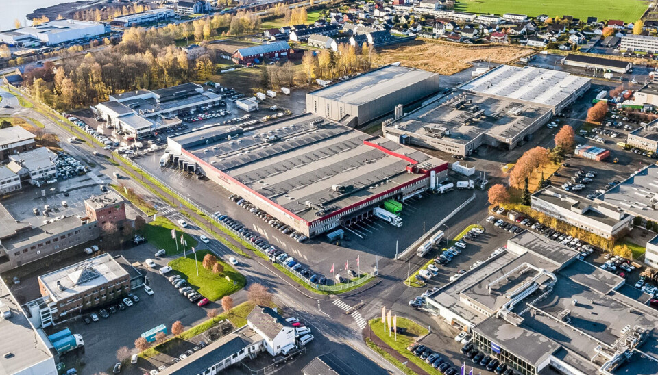 Askos logostikkanlegg i Lier skal bli service og logistikksenter for RøhneSelmer.