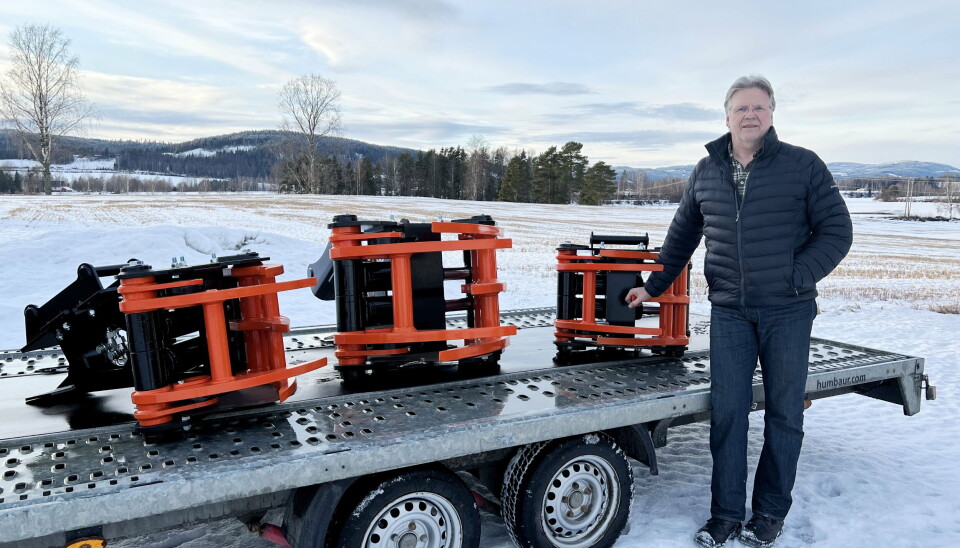 MODELLER: Roy Holseter, Silva System AS, med de tre bioklipper-modellene.
