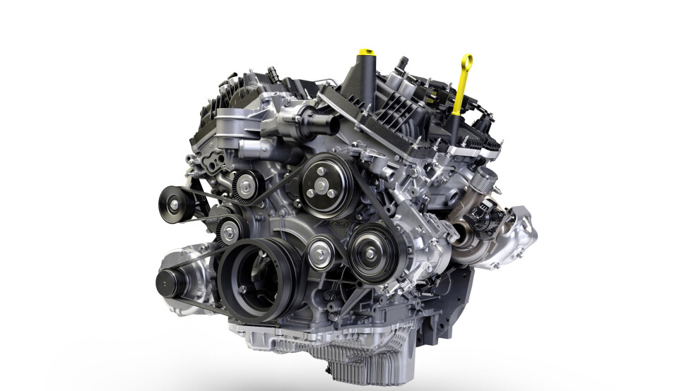 3-LITER V6: Den nye bensin Eco-Boost motoren med dobbel turbo yter 288 hk.