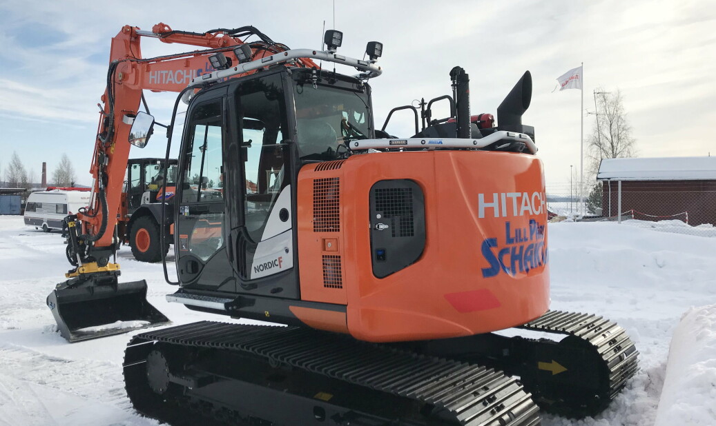 MASKIN: Eksempel på lyssetting av en Hitachi-graver. MASKIN: Eksempel på lyssetting av en Hitachi-graver.