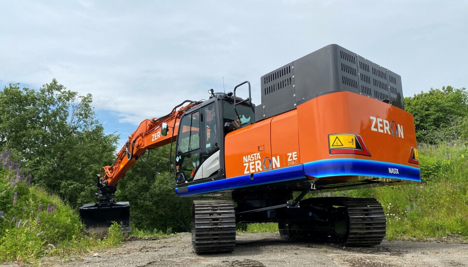 ABB og Nasta samarbeider om elektrifisering av anleggsmaskiner. Dette er en ombygget Hitachi til Nasta Zeron ZE 210LC.