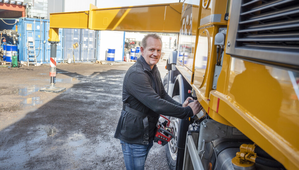 PUMPE: Kristiansen Betongpumping i Skien har kjpt ny betongpumpe med 56 meters rekkevidde. Den bygget p en Mercedes-Benz Arocs femakslet bil og pbygget er fra Putzmeister.