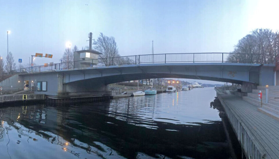 Kanalbrua forbinder Jeløya og Moss sentrum.