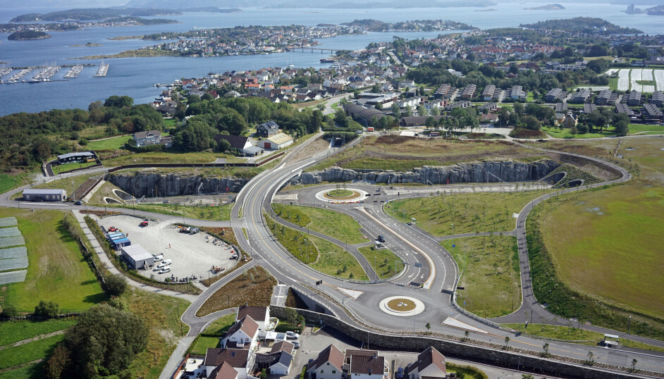 Ryfylketunnelen/Ryfast (til venstre) og Hundvågtunnelen (til høyre, løpet inn mot Stavanger sentrum) er del av en driftskontrakt som dekker størstedelen av Rogaland fylke og litt av Agder.