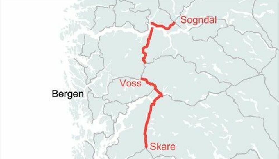 Strekningen Rv.13 Skare - Sogndal i Vestland er rasutsatt og delvis svært smal. Konkurransen om iverksetting av utbedrings- og byggetiltak lyses ut høsten 2022. Det er forventet at de fysiske arbeidene kan starte i 2023.