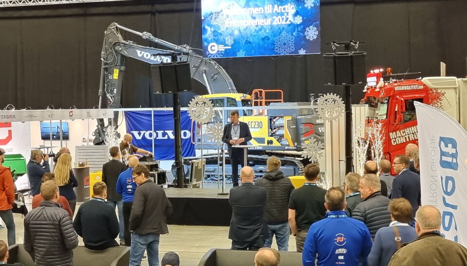 Styreleder i MEF, Arnstein Repstad, åpnet messen.