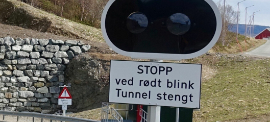 Kjørte i stengt tunnel - mente det var unødvendig å stoppe