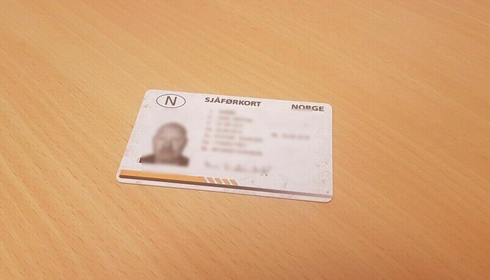 Produksjonen av fartsskriverkort er i gang igjen