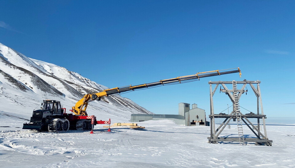 40 METER: Ytterst på 40 meter kan kranen løfte 1060 kg.