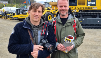 Redaktør Klaus Eriksen og Thomas N. Witsø-Bjølmer er på plass på Forus travbane for å dekke MEFA Stavanger for Anlegg&amp;Transport, AT.no.