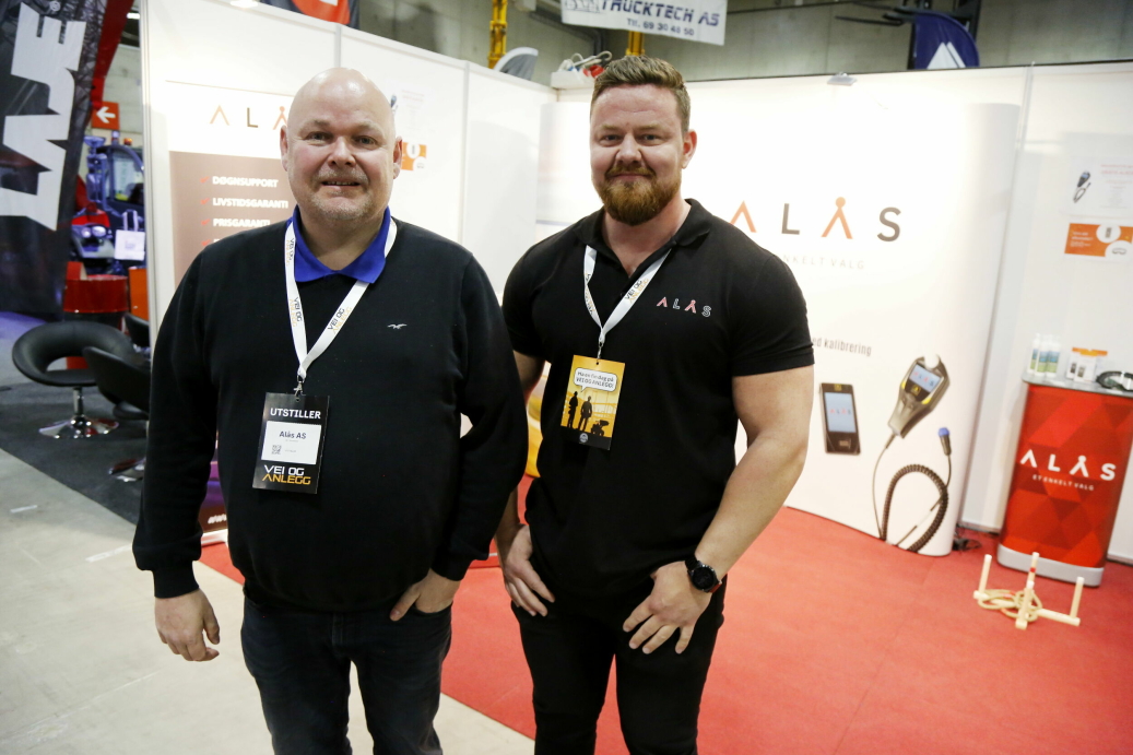 GRATIS: Alås-duoen Jørn Nicolaisen (salgssjef) til venstre og Aleksander Os Lange (salgskonsulent).