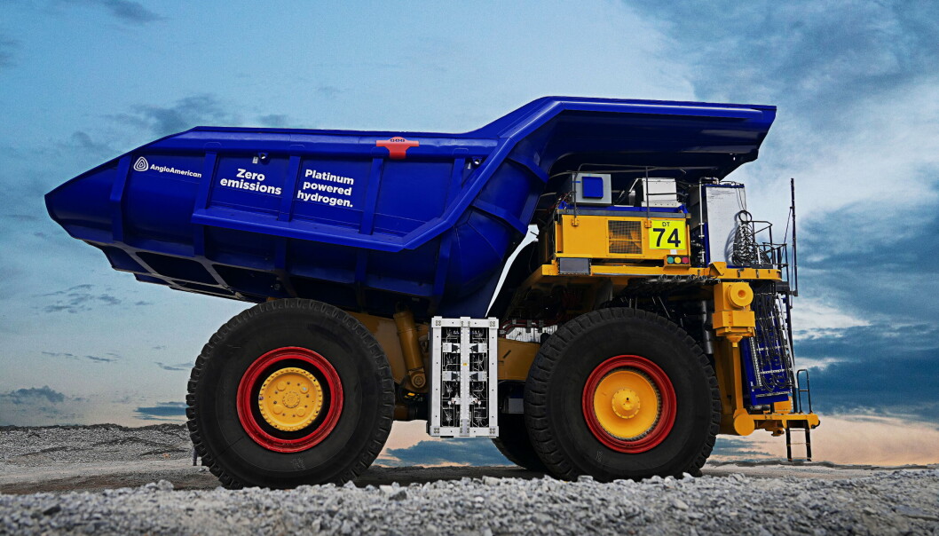 OMBYGD: En Komatsu 930E tipptruck er bygd om til hydrogendrift i regi av Anglo American. OMBYGD: En Komatsu 930E tipptruck er bygd om til hydrogendrift i regi av Anglo American.
