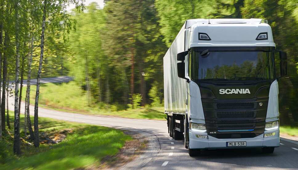 TYNGRE OG LENGRE: Scania lanserer nå batterielektriske lastebiler som skal kunne trekke 64 tonn.