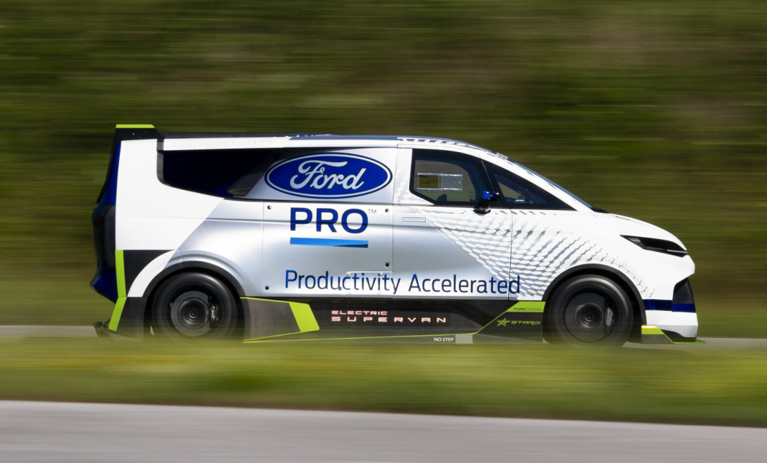 Ford viser sin fjerde SuperVan under årets Goodwood Festival of Speed i England.
