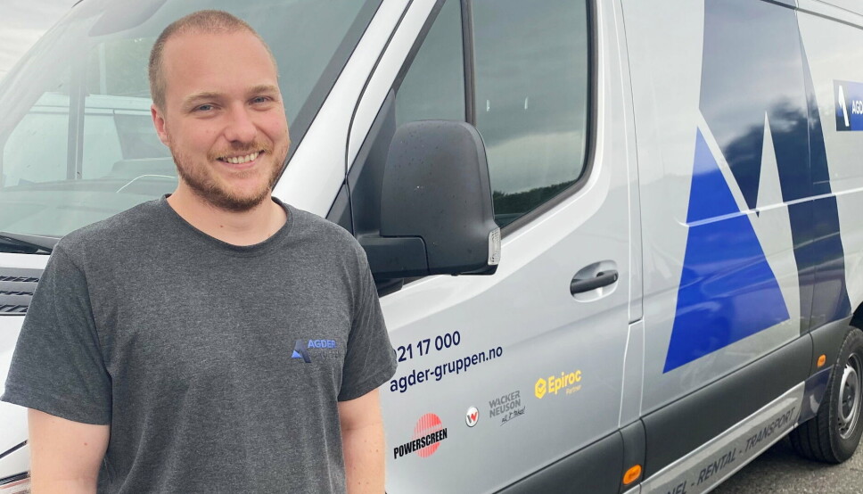 ANSATT: Lars-Eirik Thorsrud er ansatt i Agder Anleggsenter AS på service og brukerinstruksjon for Powerscreen.