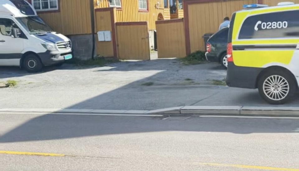 Anleggsleder Espen Skinnarland ventet på adressen til Politiet ankom og de gjorde store øyne da de gikk inn på eiendommen.