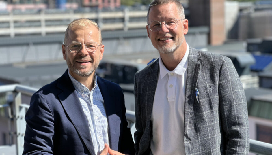 Ny administrerende direktør i Entreprenørforeningen – Bygg og Anlegg, Heikki Eidsvoll Holmås (t.v.) sammen med Jimmy Bengtsson, styreleder i EBA.
