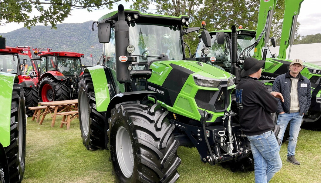 NY: Denne Deutz 6135 C kom rett til Dyrskun. NY: Denne Deutz 6135 C kom rett til Dyrskun.