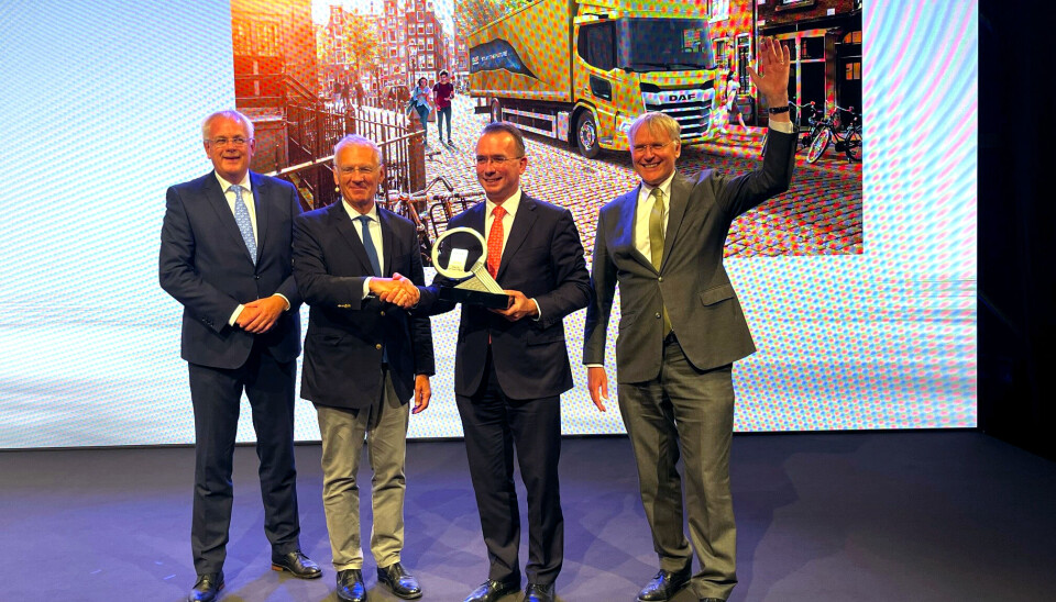 Fra venstre: Rob Appels (DAF Trucks N.V.), juryformann Gianenrico Griffini, Harald Seidel (DAF Trucks N.V.) og Richard Zink (DAF Trucks N.V.).