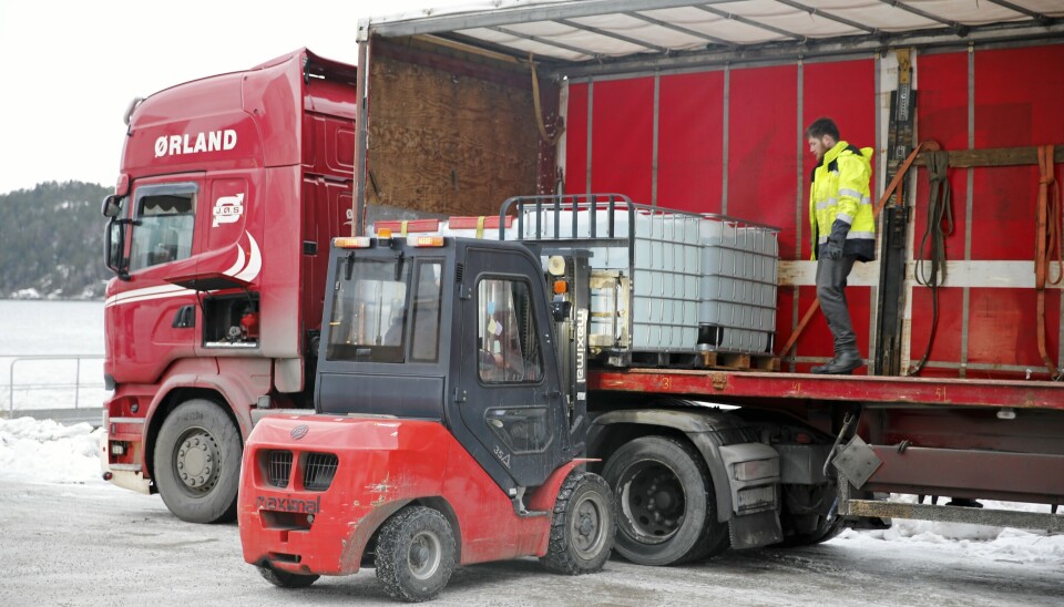 Ørland Transport og Rennesøy Trafikk slår seg sammen i kampen mot de små marginene i transportbransjen.