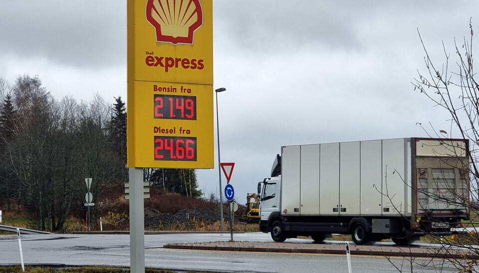 Prisen per liter bensin og diesel på en fyllestasjon i Nannestad kommune, på formiddagen 3. november 2022.