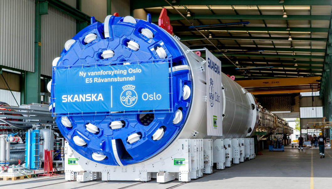 FERDIG: Den første av de to 5,2 meters TBM-maskiner som Skanska skal benytte, ferdig produsert og montert ved Herrenknecht-fabrikken i Tyskland.