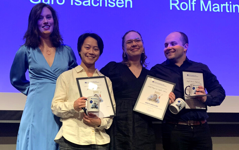 Fra venstre: Ragnhild Rostad (som presenterte grevlingene), Jessica Ka Yi Chiu (grevling), Helle Ragnete Fyhn Nilsen (grevling) og Rolf Martin Myrlund (grevling. Den fjerde grevlingen, Guro Isachsen, var ikke tilstede ved hederstildelingen på NFFs gallamiddag i Oslo torsdag.