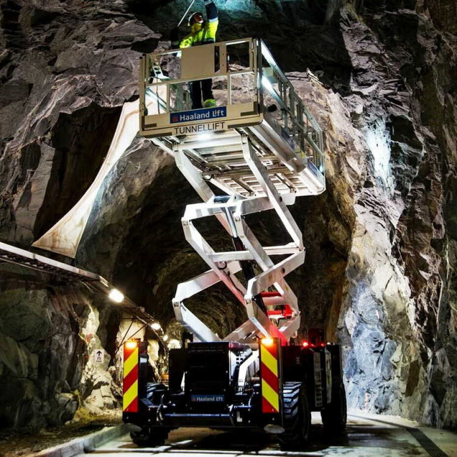 TUNNEL: Åtte meters høyde og opptil 8 grader helning uten bruk av støtteben.