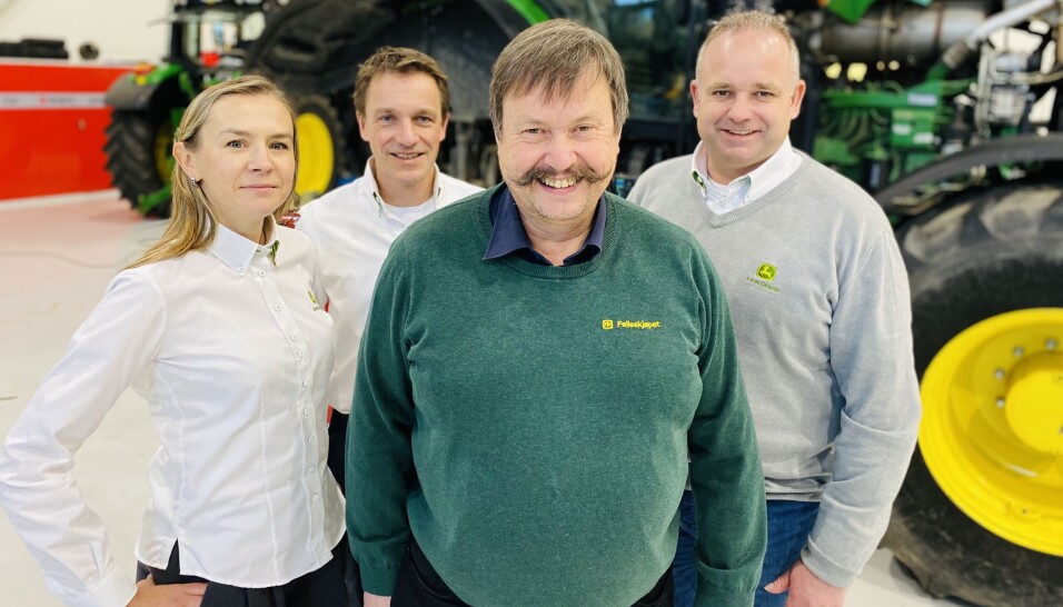 TETT SAMARBEID: Helge Malum er Sjef Teknisk i Felleskjøpet Agri, og har jevnlige oppfølgingsmøter med John Deere. Her fra møtet i begynnelsen av desember sammen med prosjektmanager Iwona Zoldak-Stryjska, Jan Wouter van Lonkhuyzen, Territory Customer Support Manager, og training manager Stefan Schneider i John Deere.