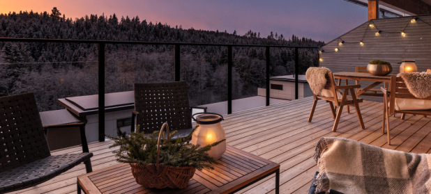 Moderne terrasseleilighet fra 2018 - sol og utsikt - garasje med el-lader