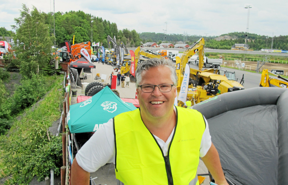 FORNØYD: Ingvar Ludvigsen som er ansvarlig for Anleggsmessa Sør, er veldig glad for den store pågangen til sommerens arrangement.