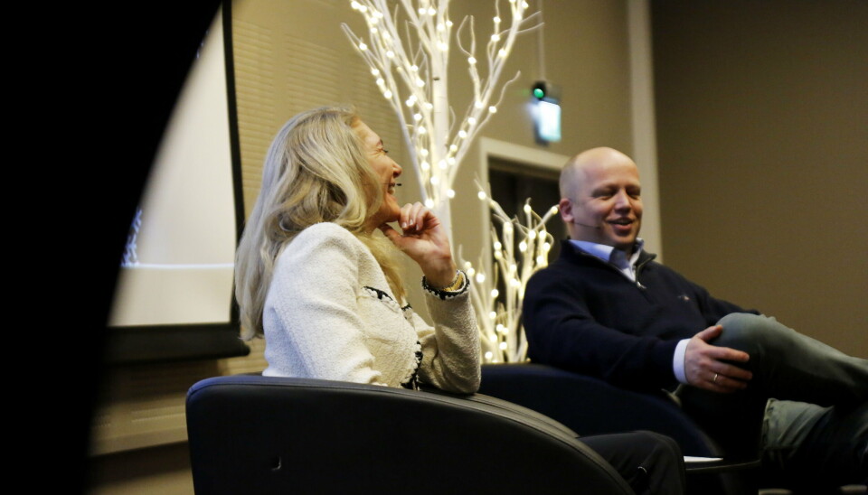 STRATEGI: Adm. direktør Julie Brodtkorb i debatt med finansminister Trygve Slagsvold Vedum på Arctic Entrepreneur. MEF forsto tidlig at de ikke kunne be om de virkelig store beløpene, men velge kampene for å sikre sine medlemsbedrifter så godt som mulig.