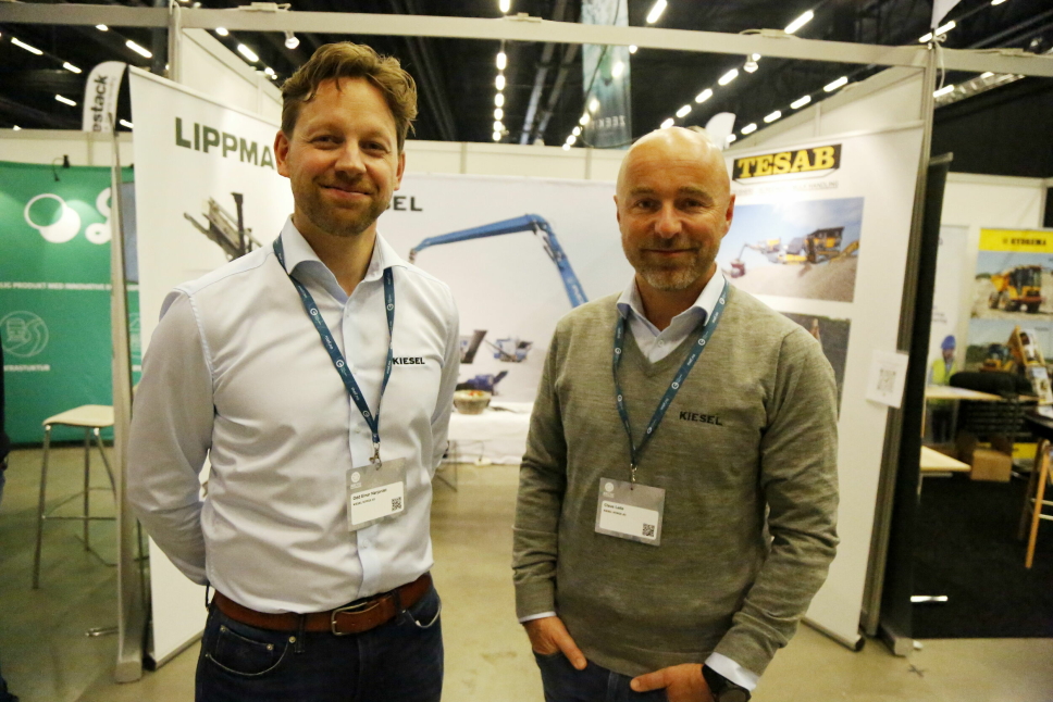 FØRSTE GANG: Produktsjef for Tesab og Lippmann, Odd Einar Nørjordet (t.v.) og daglig leder Claus Leite i Kiesel Norge AS.