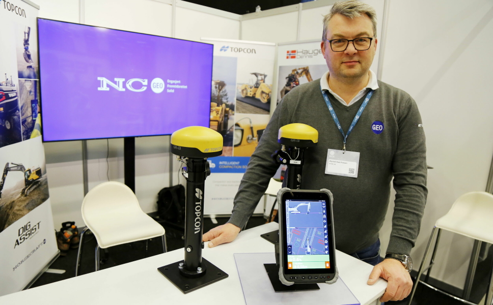 PRESENTERT: Øyvind Hoel Fossen i NC Geo presenterte det nye Topcon MC Mobile-systemet på Arctic Entrepreneur.
