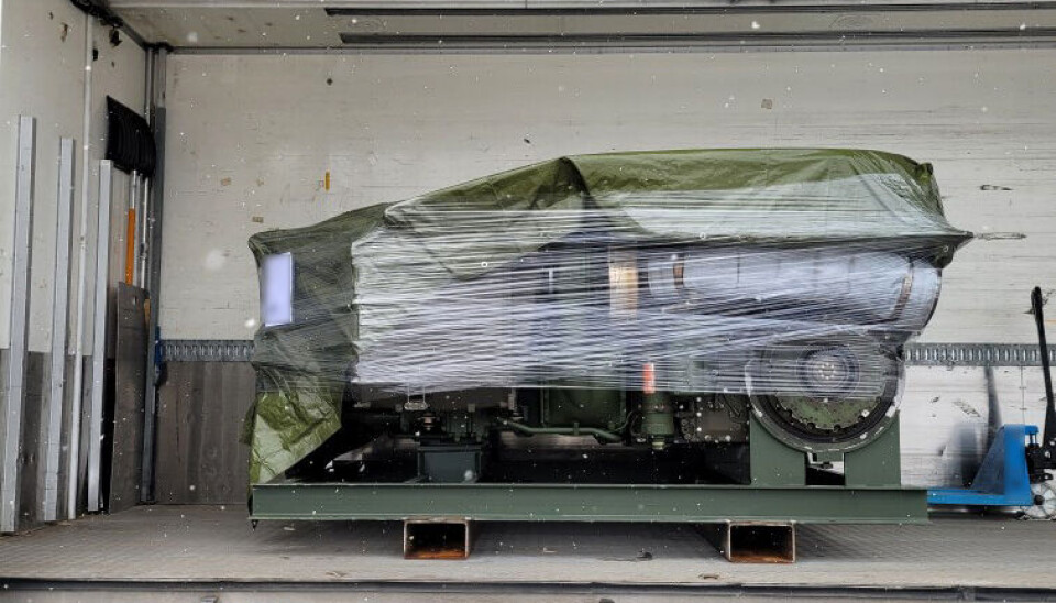 Usikret motor/girkasse i skapbil.