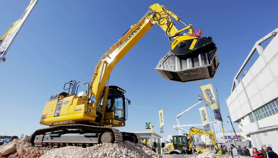 BLIR DEMOKJØRING: Komatsu er blant selskapene som stiller maskiner til disposisjon under årets Samoter-messe i Verona, Italia