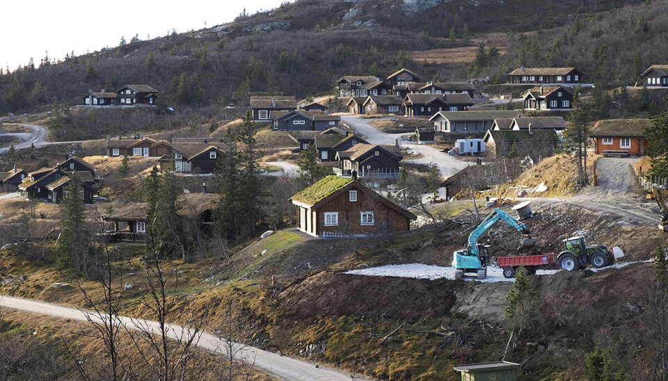 Hyttebygging er en viktig årsak til nedbyggingen av norsk natur, som igjen gir mer utslipp av klimagasser fra endret arealbruk.