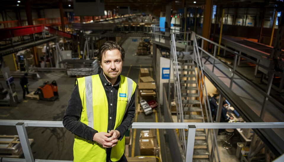 Pressesjef Haakon Nikolai Olsen forteller at PostNord har sendt permitteringsvarsel til nesten samtlige ansatte før streiken eventuelt trappes opp fredag.
