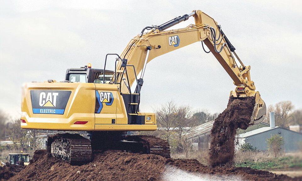 SERIEPRODUKSJON: Caterpillar setter nå elektrisk 320 gravemaskin i serieproduksjon. Maskinen er meget lik den som bygges om hos Pon Equipment AS i Norge.