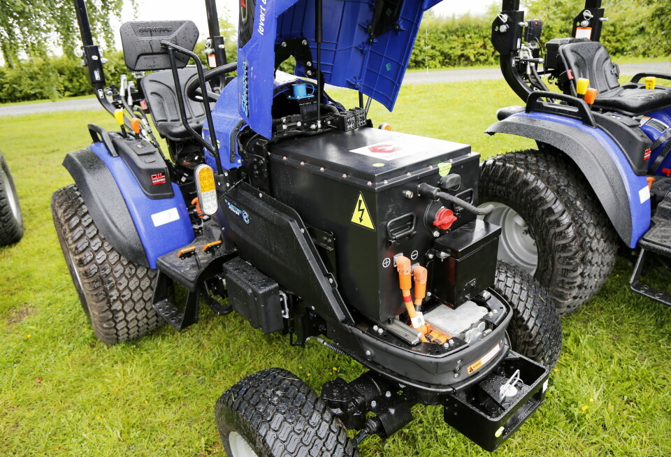 BATTERI: Under panseret er hovedsakelig batteriet, litium-ion på 22 kWt.