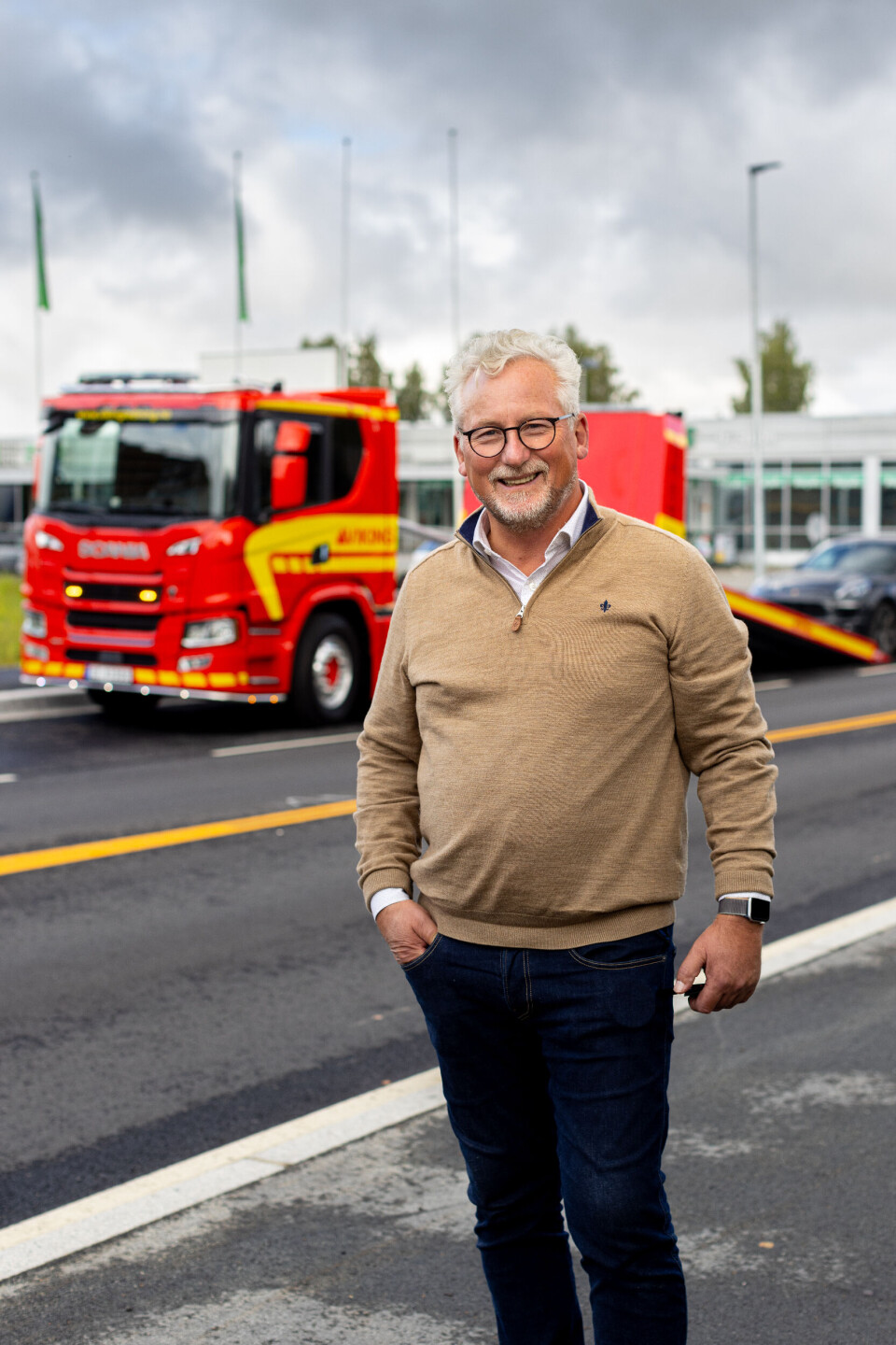 KLIMAVENNLIG: - For oss i Viking signaliserer denne bergingsbilen målsetningen om å kutte utslipp, sier Svein Setrom i Viking Redningstjeneste.