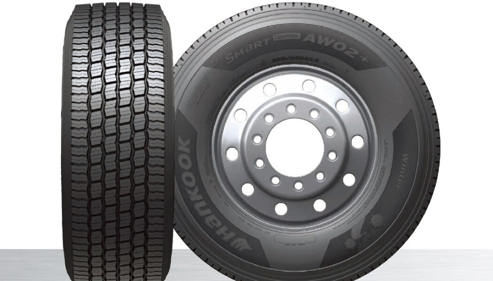 FRA 9 TIL 10 TONN: Hankook SmartControl AW02+ kan håndtere en belastning på fem tonn, noe som tillater kjøring med aksellast på ti tonn, i motsetning til tidligere ni tonn. Dette gjelder imidlertid spesifikt for dimensjonen 385/65R22.5.