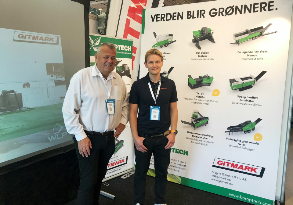 DEBUT: Nyansatt teknisk leder Lars Andreas Ravnåsen (28) og Thor Aage Gitmark på selskapets stand på avfallskonferansen.