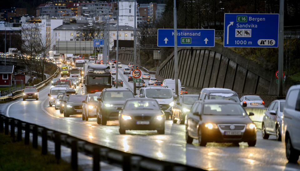 Foreslår å dele B-klassen i B og B+
