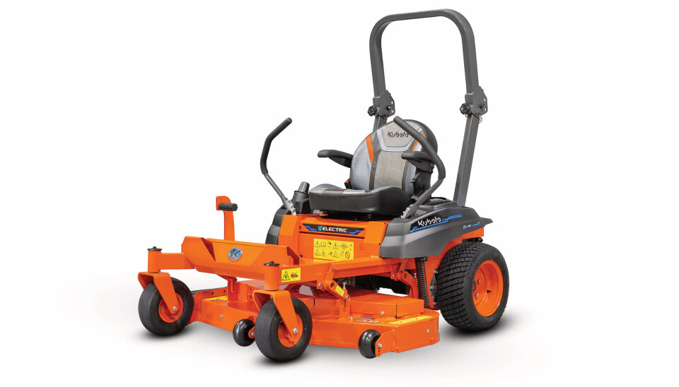 ZERO-TURN: Kubota Ze-481 elektrisk tressklipper.