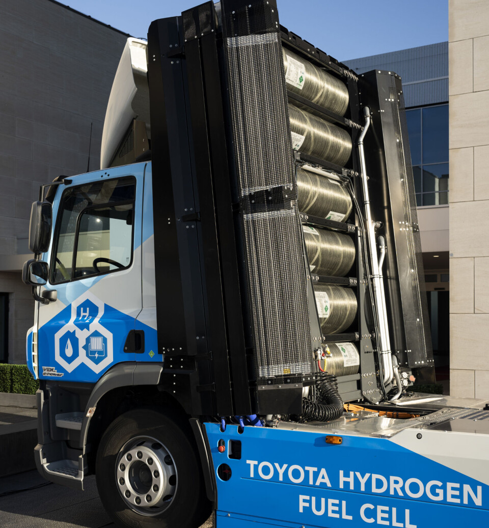 LASTEBILER: Toyota satser også på å utvikle og produsere lastebiler med brenselcelleteknologi.