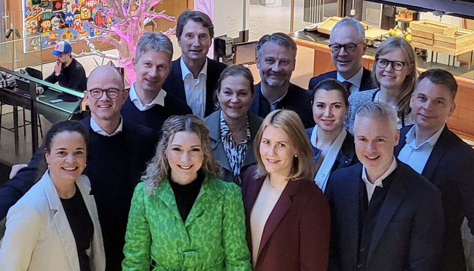 KUNSTIG INTELLIGENS: Digitaliseringsminister Karianne Tung møtte næringsledere fra ulike bransjer, for å diskutere KI og digitalisering.