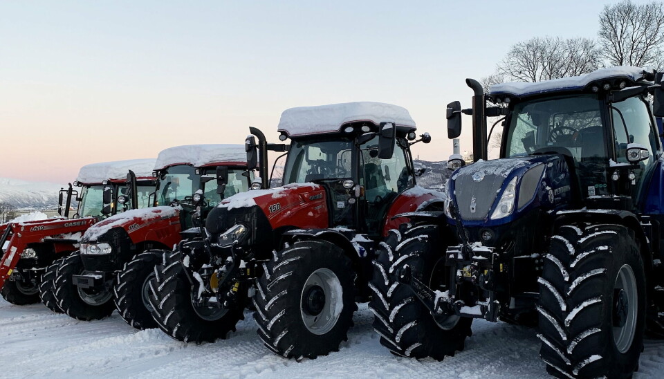 BELTEPÅBUD: Fra 1. januar skal de fleste traktorer ha ettermontert belter.